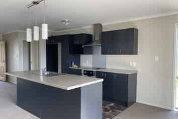 1 Hinton Court, Kingswell