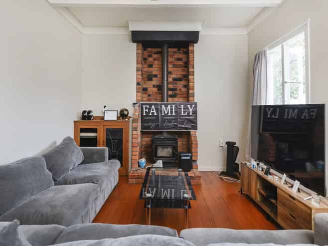 364-364A Clifford Street, Mangapapa