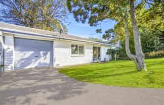 1/9 Phillipa Place, Browns Bay