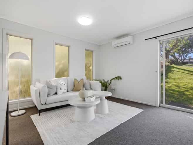1/9 Phillipa Place, Browns Bay