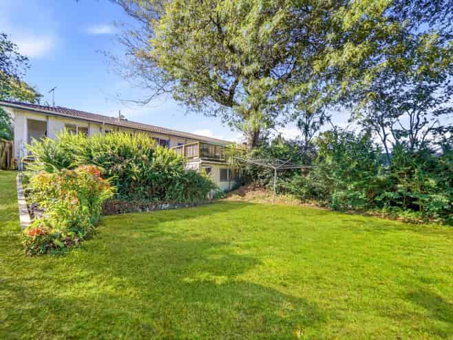 1/9 Phillipa Place, Browns Bay