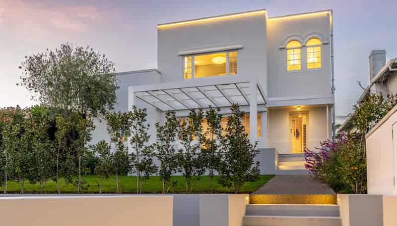 9 Elizabeth Road, Bluff Hill