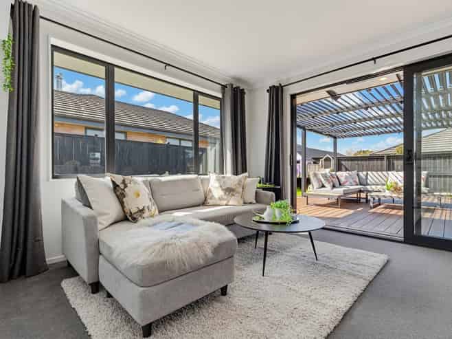 8 Tauroa Drive, Tuakau