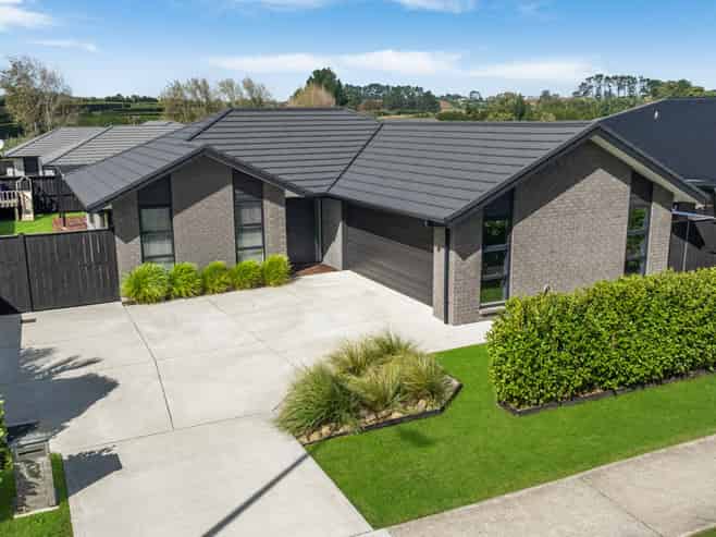 8 Tauroa Drive, Tuakau