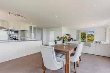 5 Norfolk Place, Stoke