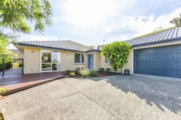 5 Norfolk Place, Stoke