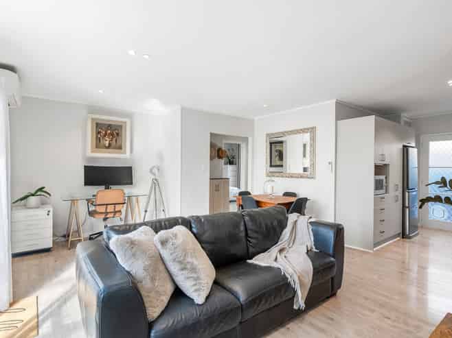 3/41 Masterton Road, Rothesay Bay