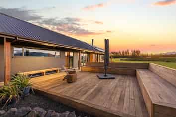 243 Burnt Hill Road, Burnt Hill