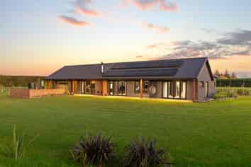 243 Burnt Hill Road, Burnt Hill