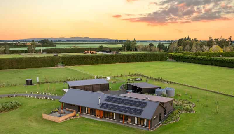 243 Burnt Hill Road, Burnt Hill