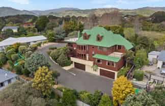 21 Otaihanga Road, Otaihanga