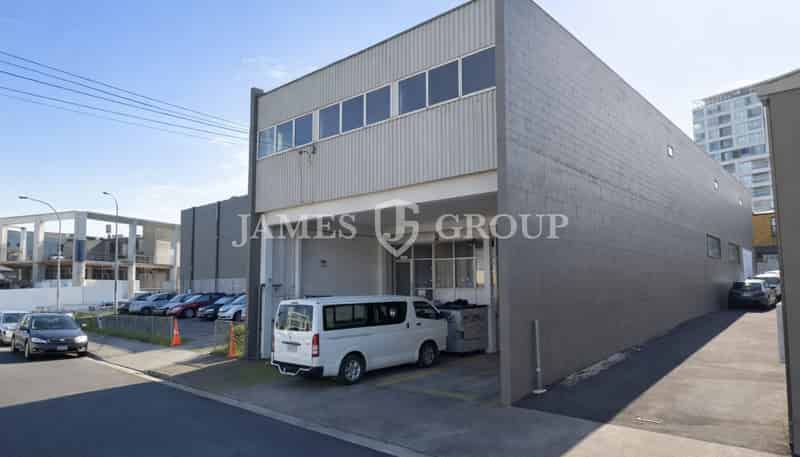 2 Abbey Street, Newton