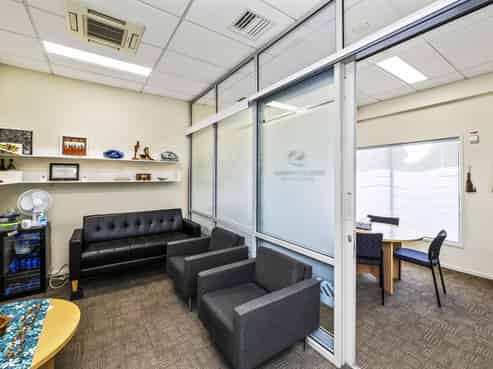 Prime multi-tenanted town centre asset
