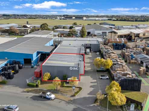 Tidy Unit, Well-Priced and Ready