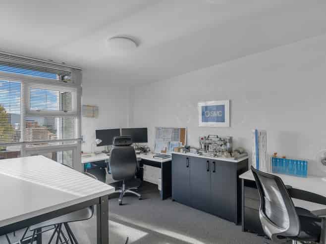 Tidy Unit, Well-Priced and Ready