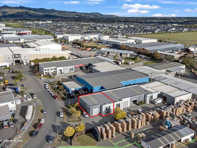 Tidy Unit, Well-Priced and Ready