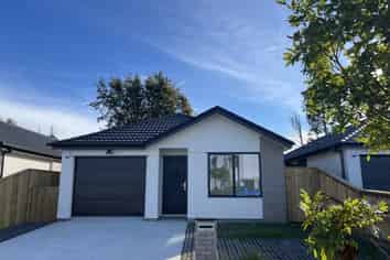 55  Rorotu Ave , Karaka