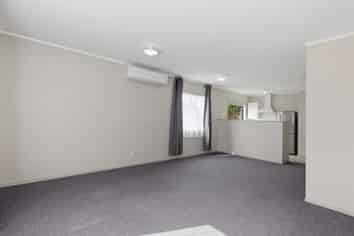 22B College Place, Poike