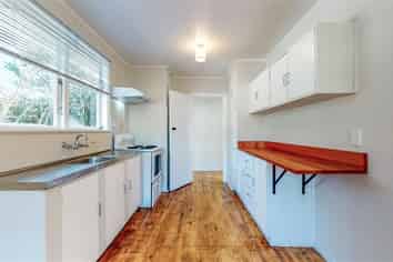 14 Surprise Place, Porirua