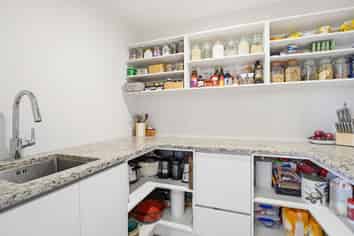 10 Topping Place, Whitianga