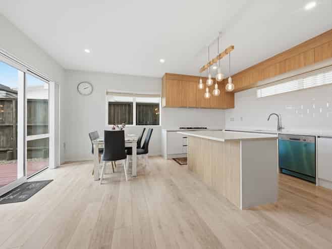 82C Moore Street, Howick