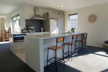 8 Saddlers Way, Papamoa