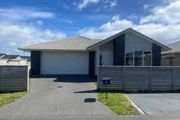 8 Saddlers Way, Papamoa