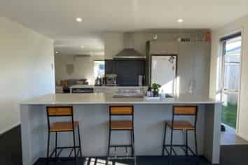 8 Saddlers Way, Papamoa