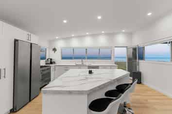 1011 Papamoa Beach Road, Papamoa