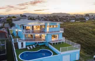 1011 Papamoa Beach Road, Papamoa