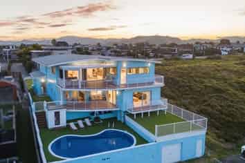 1011 Papamoa Beach Road, Papamoa