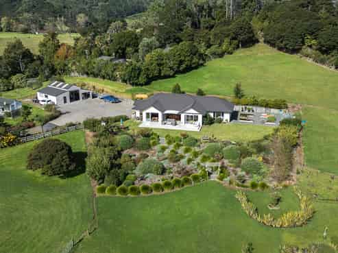 1840 Tiki Road, Coromandel