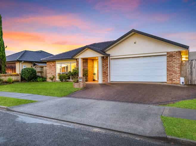 8 Macnean Drive, East Tamaki Heights