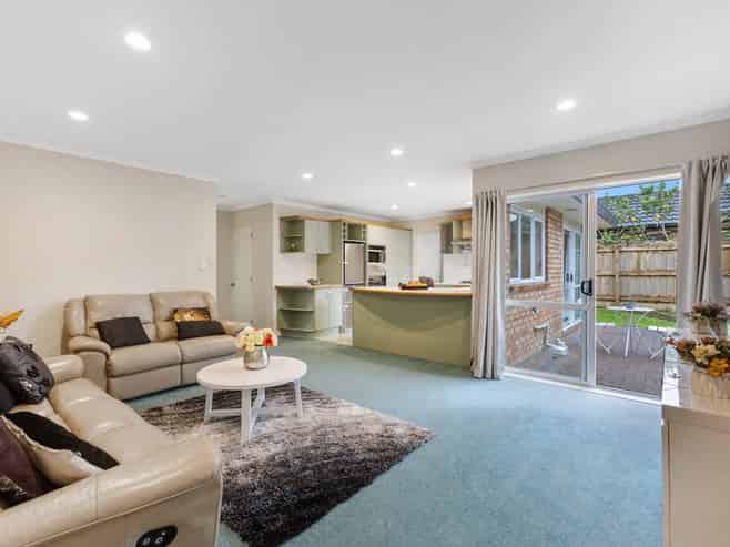 8 Macnean Drive, East Tamaki Heights