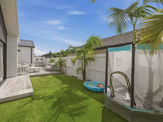 12 Mida Close, Papamoa