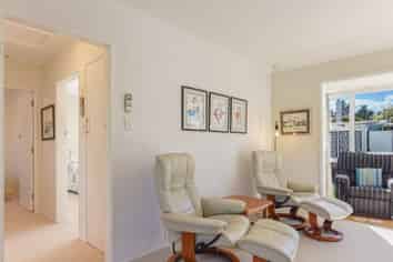 1B Titoki Street, STOKE