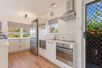 1B Titoki Street, STOKE