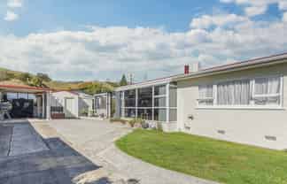 1B Titoki Street, STOKE