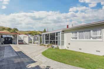 1B Titoki Street, STOKE