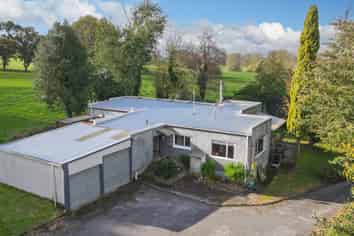 4064 State Highway 5, Reporoa