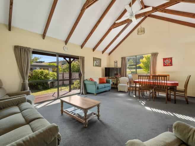 5 Newcastle Street, Clyde