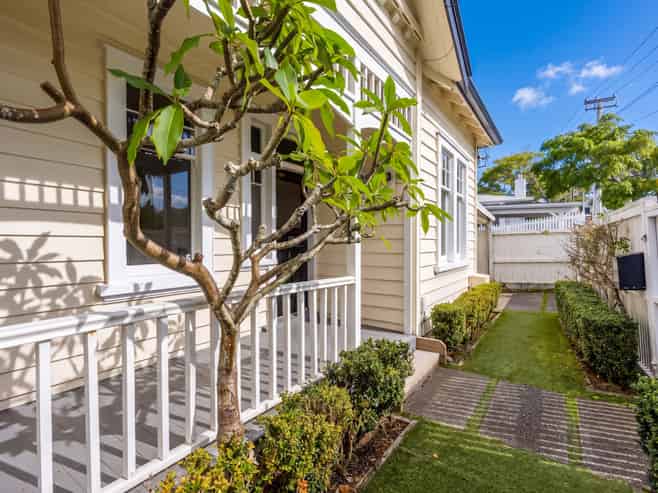 141 Bassett Road, Remuera