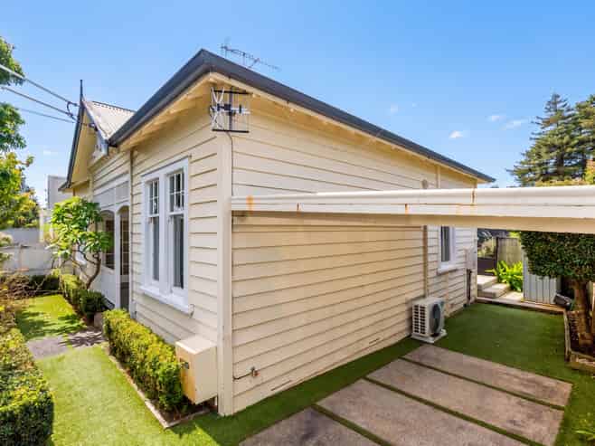 141 Bassett Road, Remuera