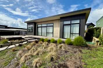 89 Rangitahi Road, Raglan