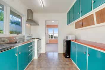 1/229 Glenfield Road, Hillcrest