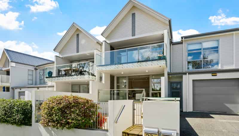 23A Blake Greens, Millwater