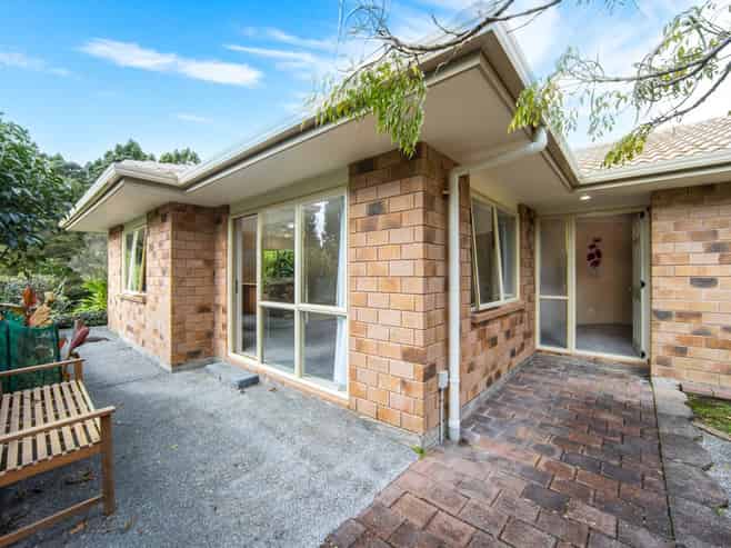 40 Grassmere Road, Henderson Valley