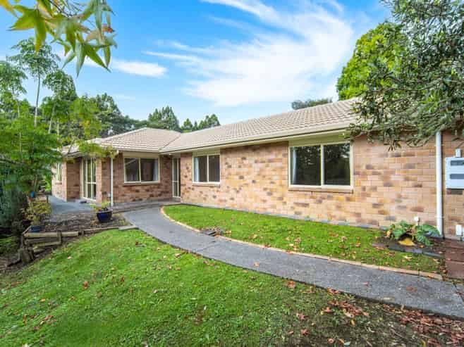 40 Grassmere Road, Henderson Valley