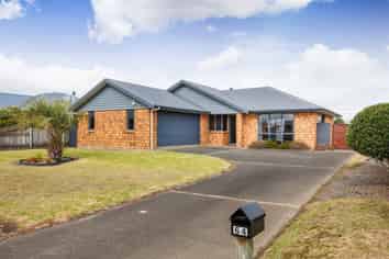 64 Andrews Street, Foxton Beach