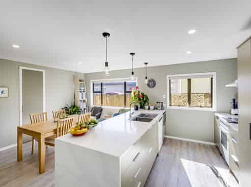 329 Westminster Avenue, Tamatea